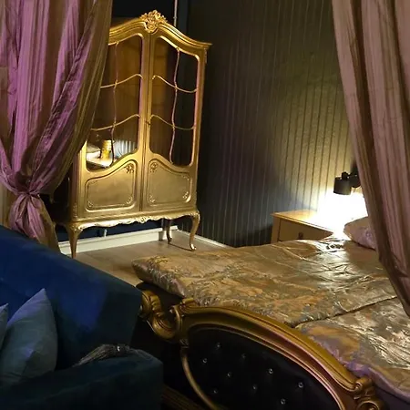 Gaestezimmer Vom Restaurant Saustall Отель Mestlin